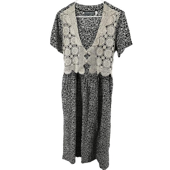 Carol Anderson Dresses & Skirts - Vintage Carol Anderson Midi Dress Floral Crochet V Neck Tie Waist Black White M